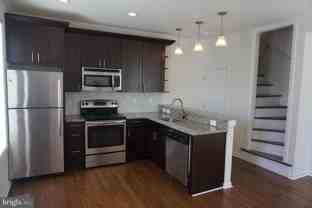 132 Wendover St #A - Photo 1 of 1