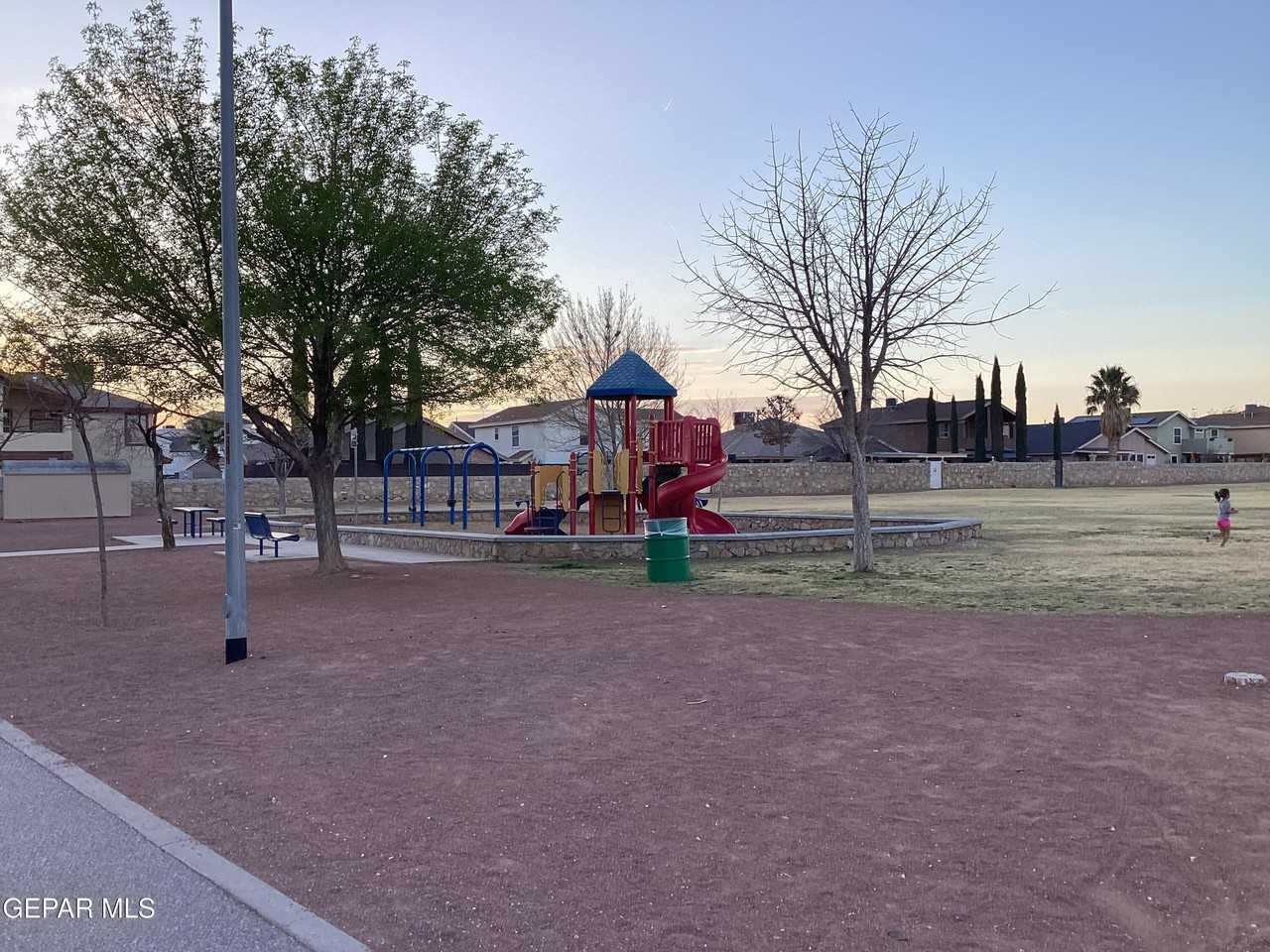 12744 Tierra Alyssa Dr - Photo 3 of 30