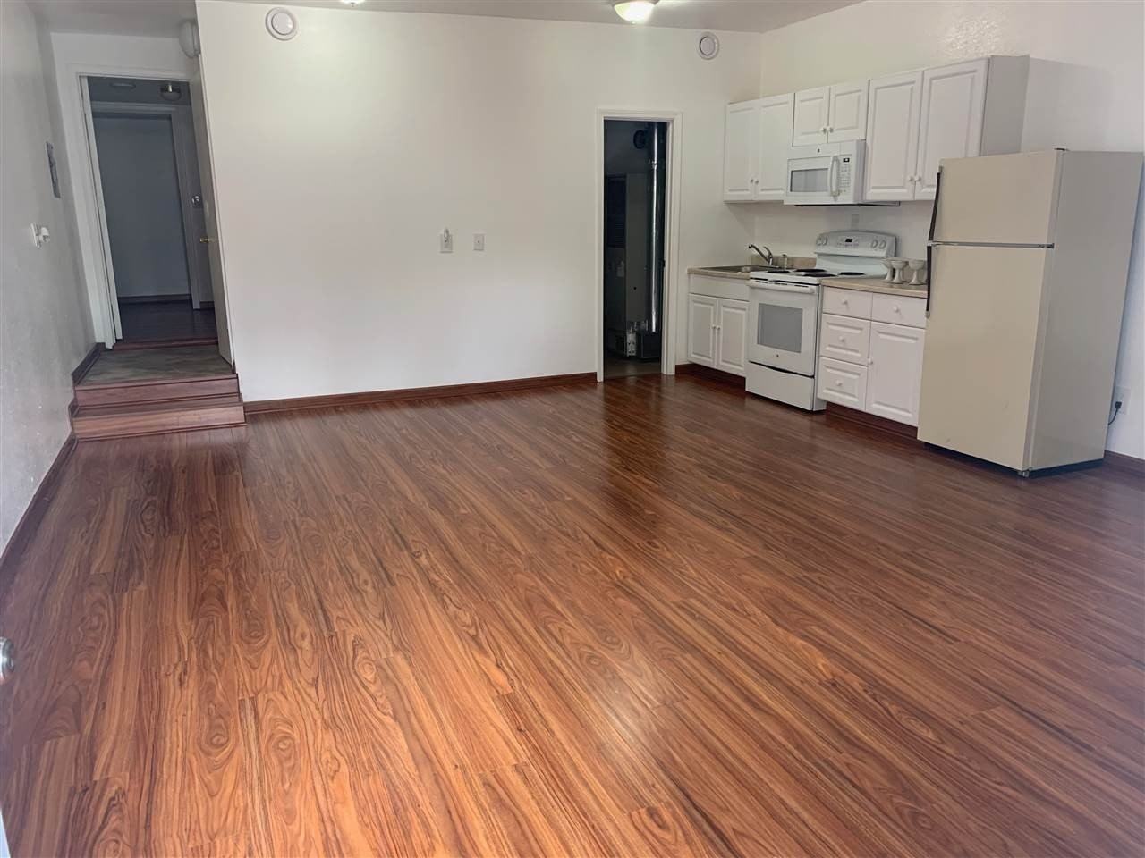 224 Farewell Ave #2 - Photo 4 of 12