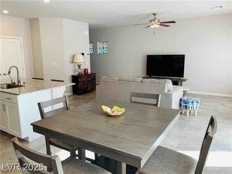 7867 Pink Opal Ave - Photo 5 of 18