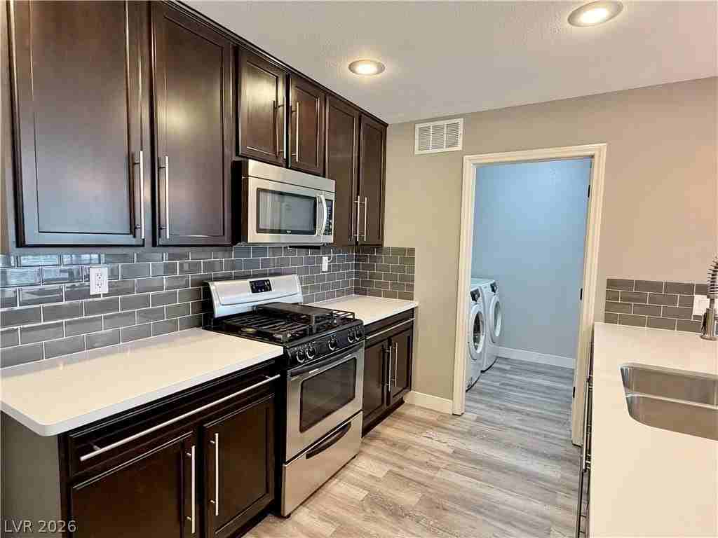 2115 Via Firenze - Photo 5 of 19