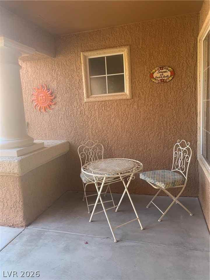 2924 Crown Ridge Dr - Photo 7 of 50