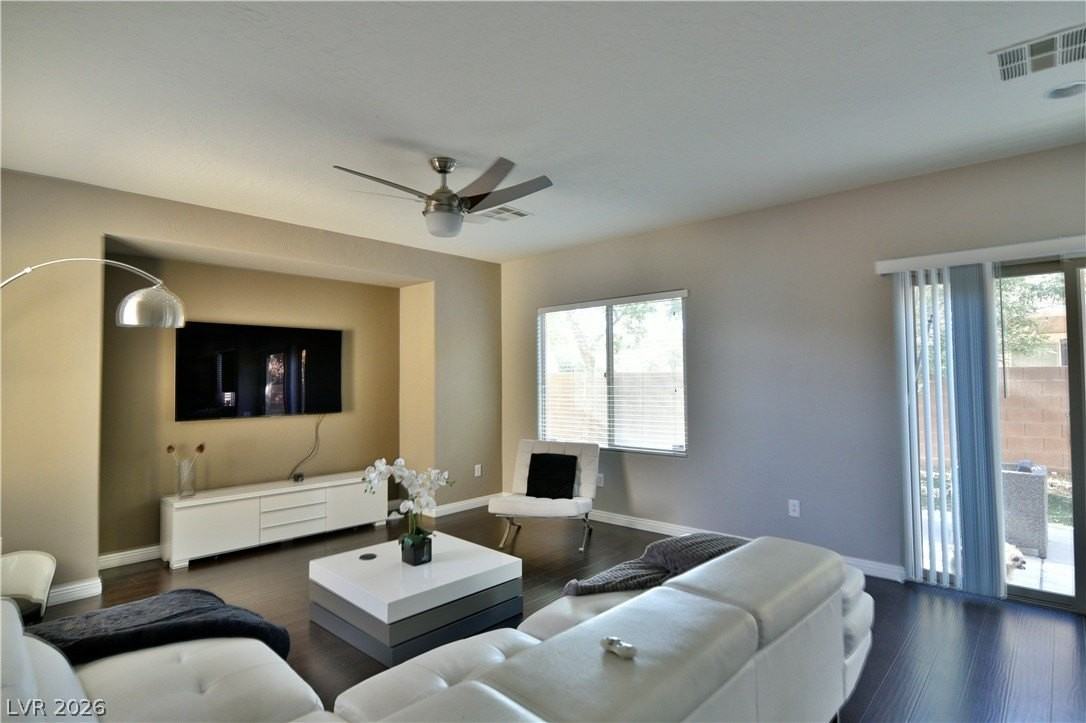 4448 Carrier Dove Ave - Photo 3 of 22