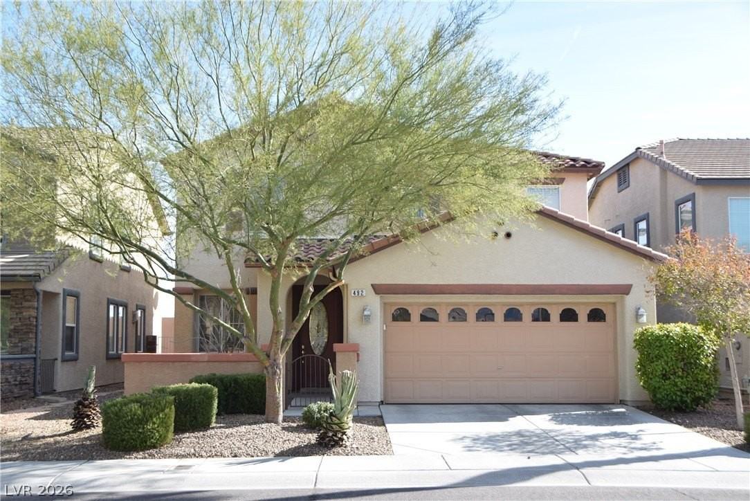 492 Lacabana Beach Dr - Photo 2 of 36