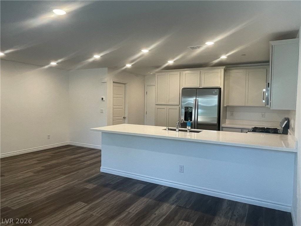 10714 Burton Grove Ave - Photo 3 of 15