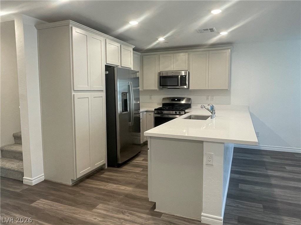 10714 Burton Grove Ave - Photo 6 of 15