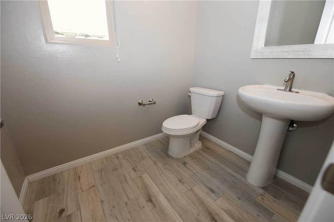 10559 Pelican Island Ave - Photo 7 of 27