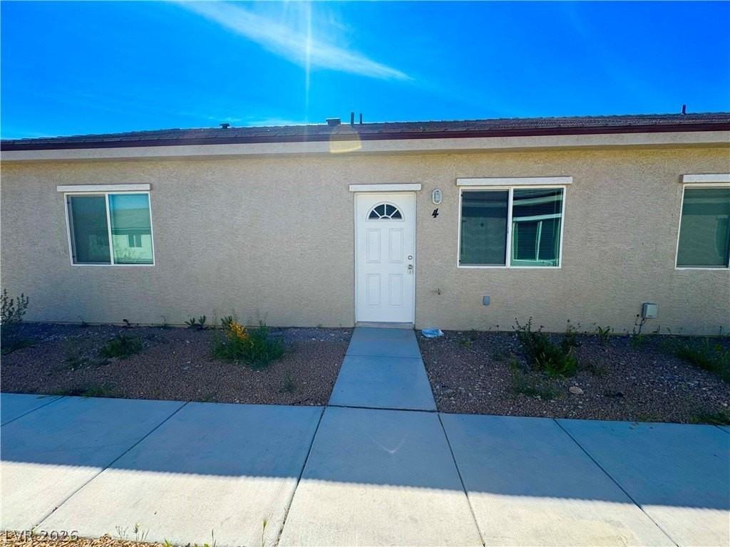 1401 Ogallala St #3-4 - Photo 2 of 13