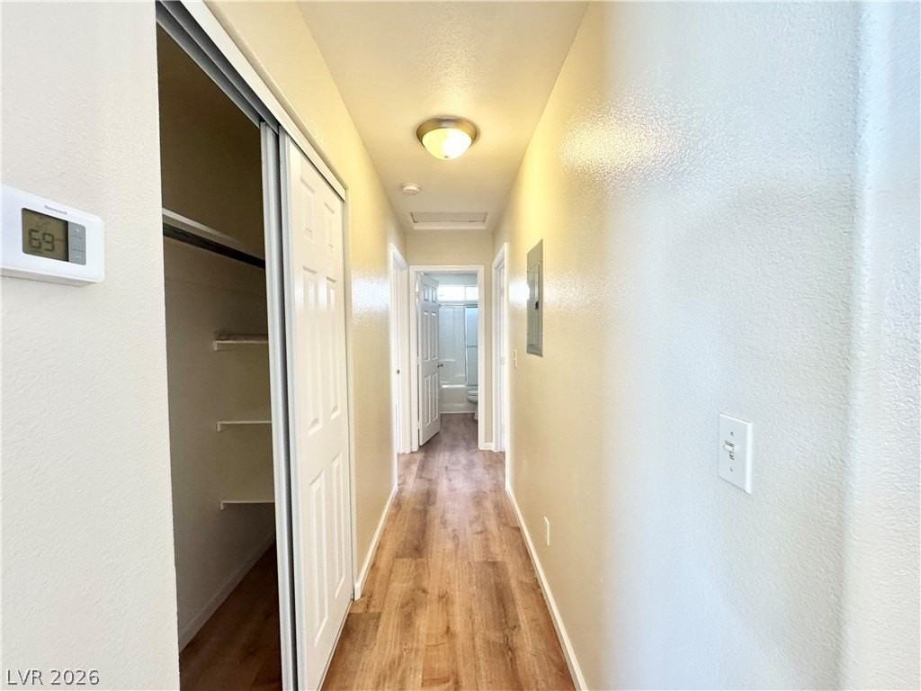 1920 Haiwee St #B - Photo 6 of 13