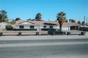 featured image of 2580 E Hacienda Ave