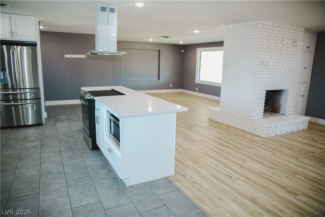 2580 E Hacienda Ave - Photo 5 of 36