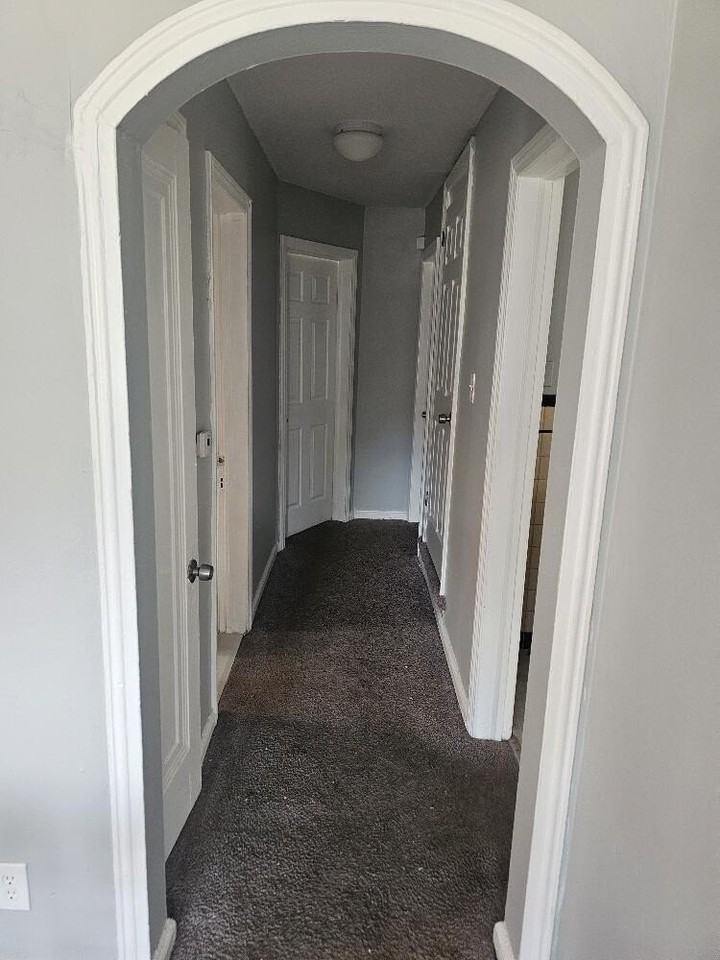 10440 Nottingham Rd - Photo 6 of 8