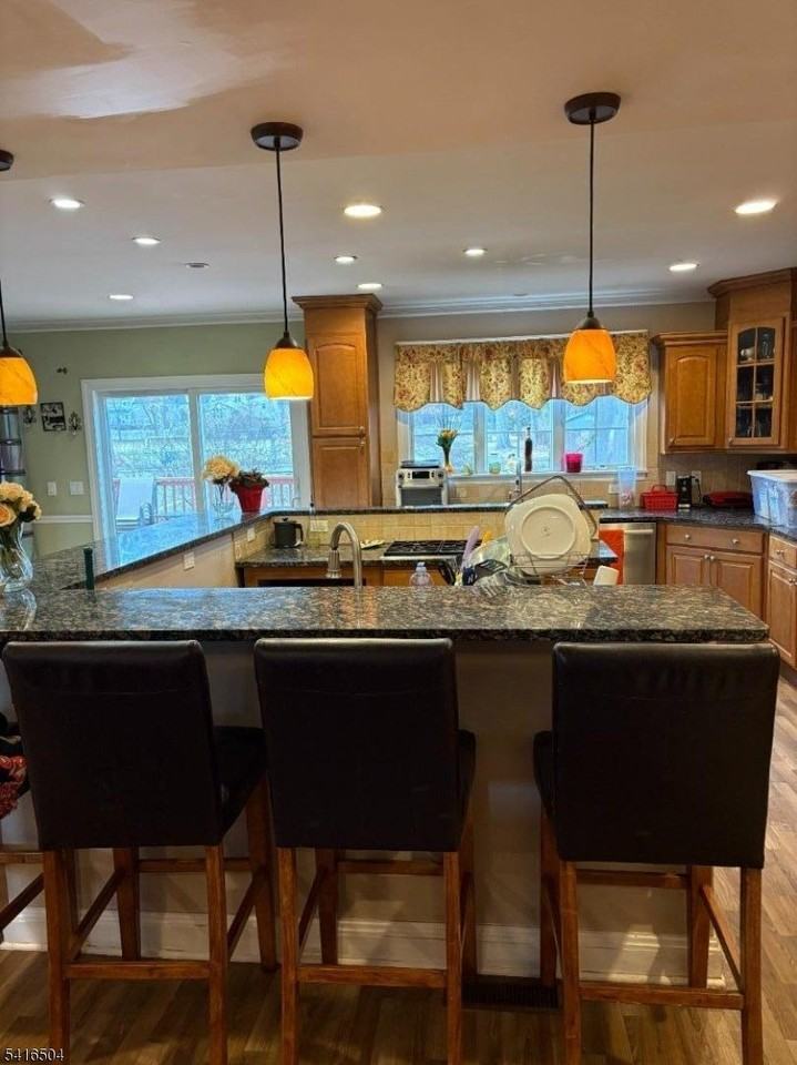 521 Pleasant Valley Way - Photo 7 of 12