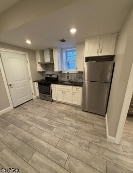 108 4th Ave #1 - Photo 3 of 10