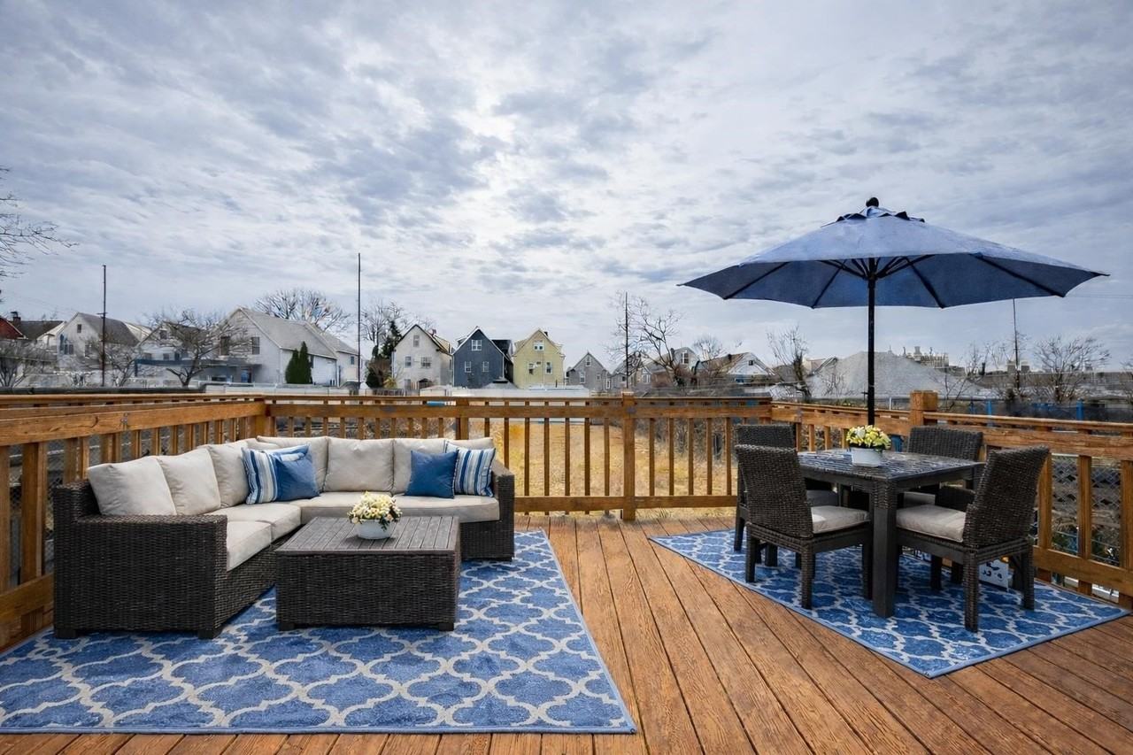 136 W 31st St #1 - Photo 5 of 19