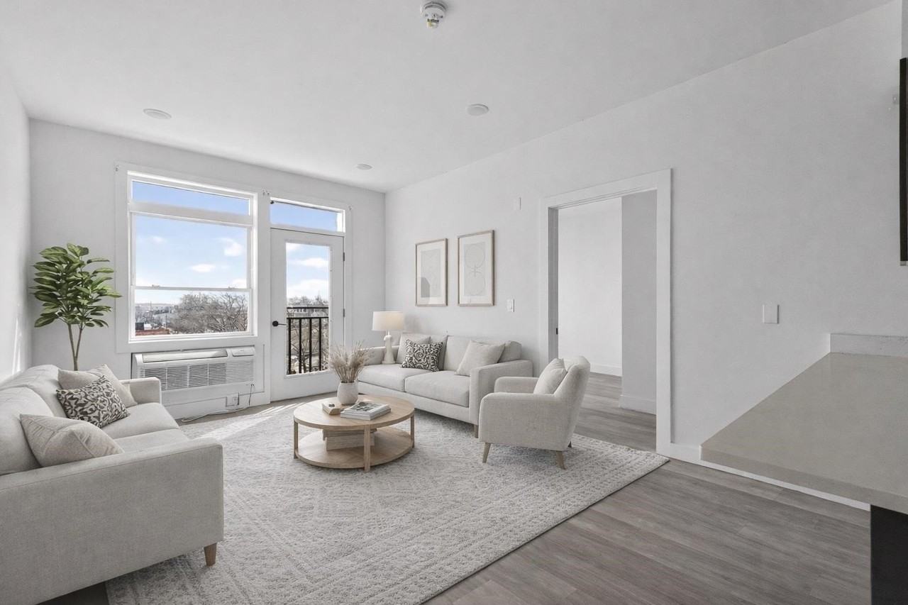 43-45 W 32nd St #502