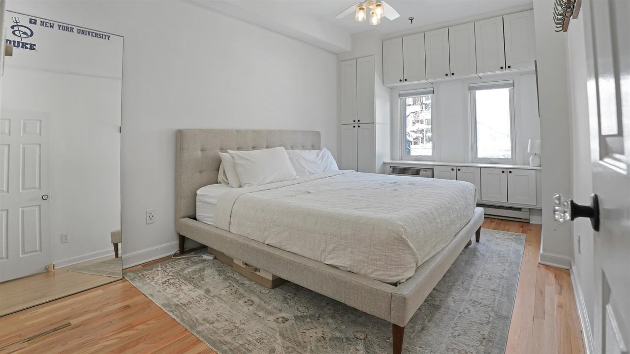 228 Monroe St #1N - Photo 3 of 13