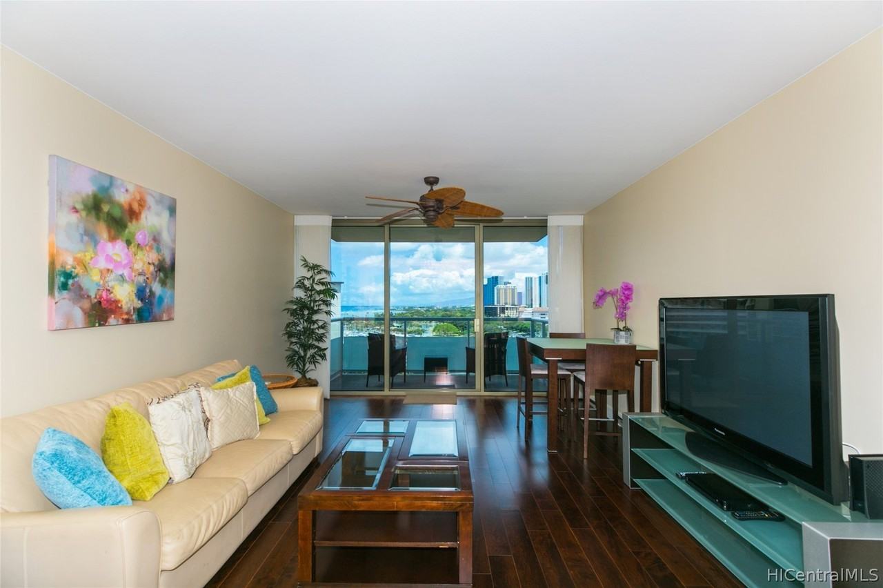 1551 Ala Wai Blvd Apt 1204 - Photo 3 of 18