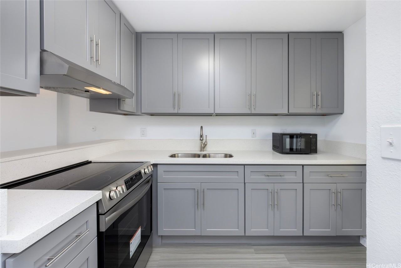 46-232 Kahuhipa St Apt B208 - Photo 2 of 15