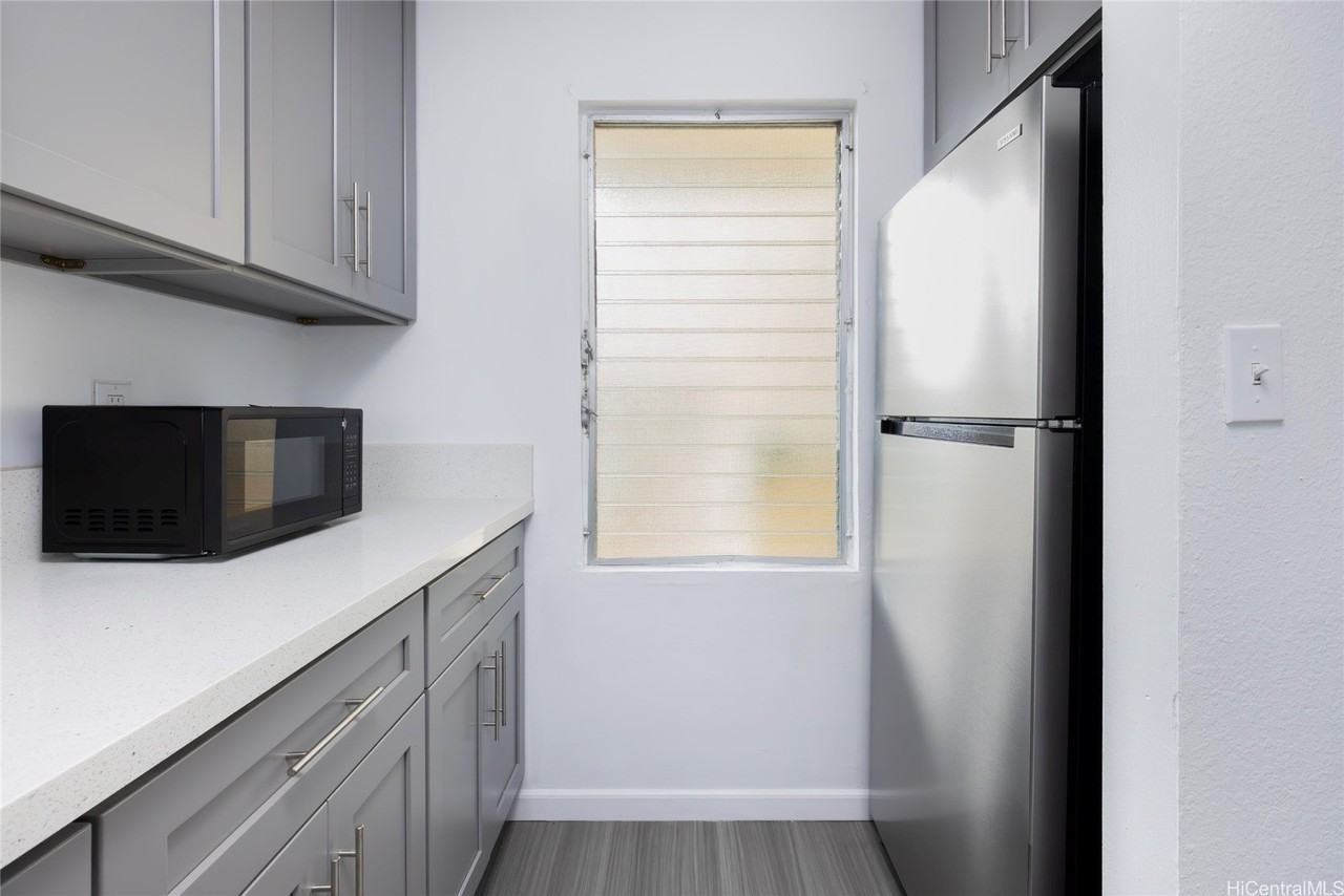 46-232 Kahuhipa St Apt B208 - Photo 3 of 15