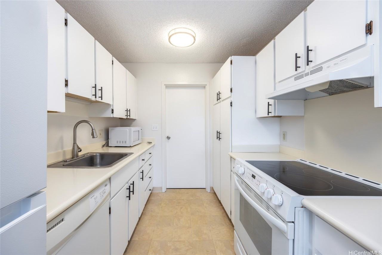 46-054 Puulena St Apt 915 - Photo 7 of 19