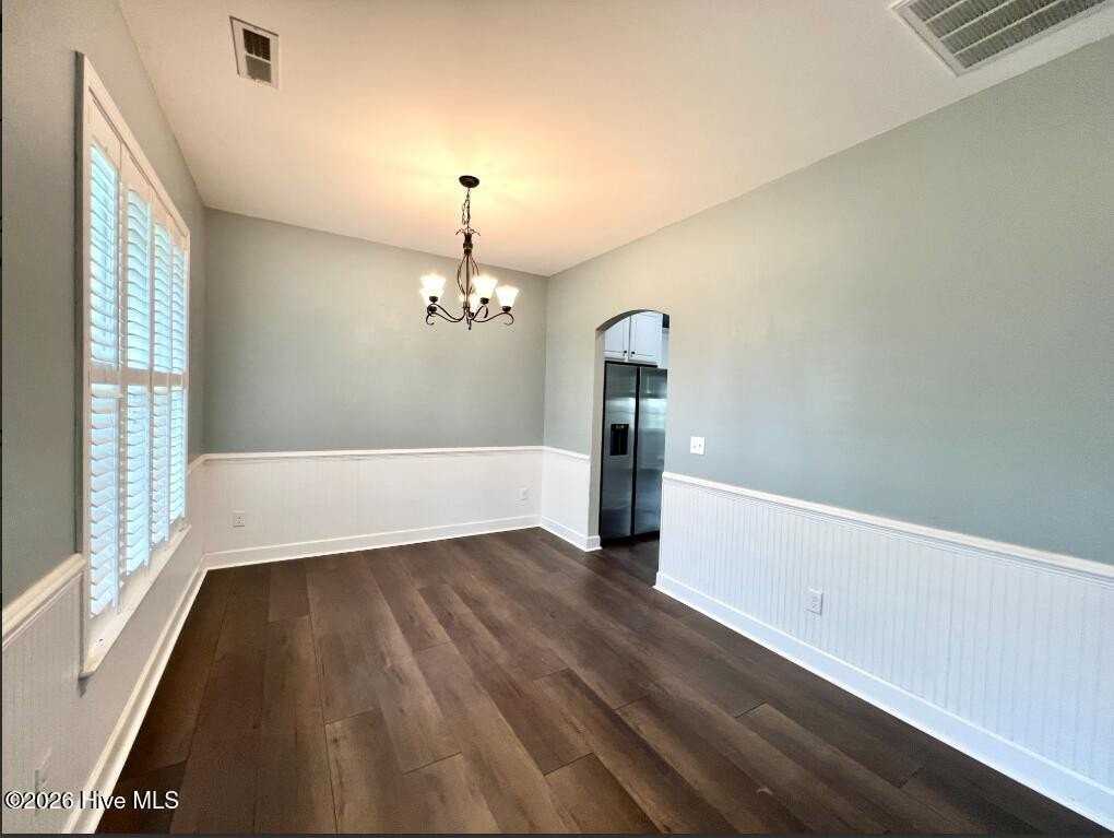 206 Preswick Dr - Photo 2 of 16