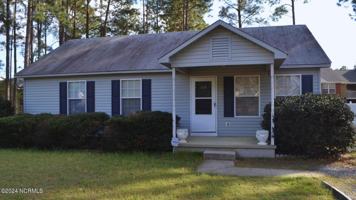 featured image of 210 Pecan Grove Dr