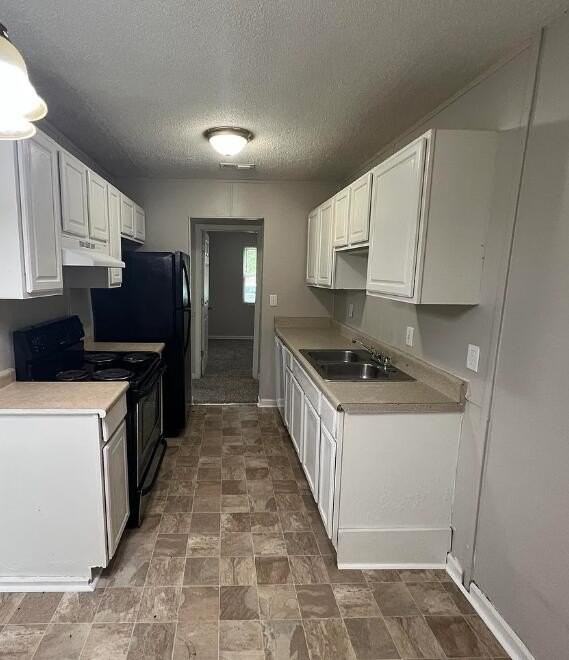 3209 Gerald Dr E - Photo 3 of 10