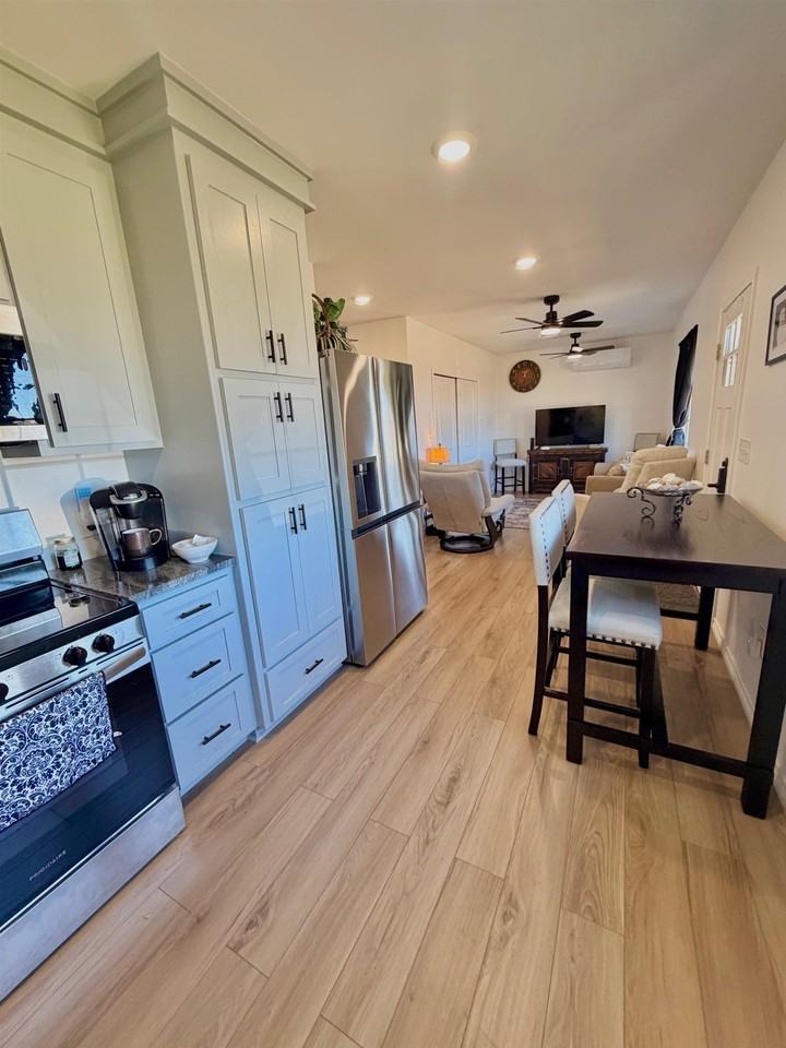 404 W Haynie St - Photo 6 of 18