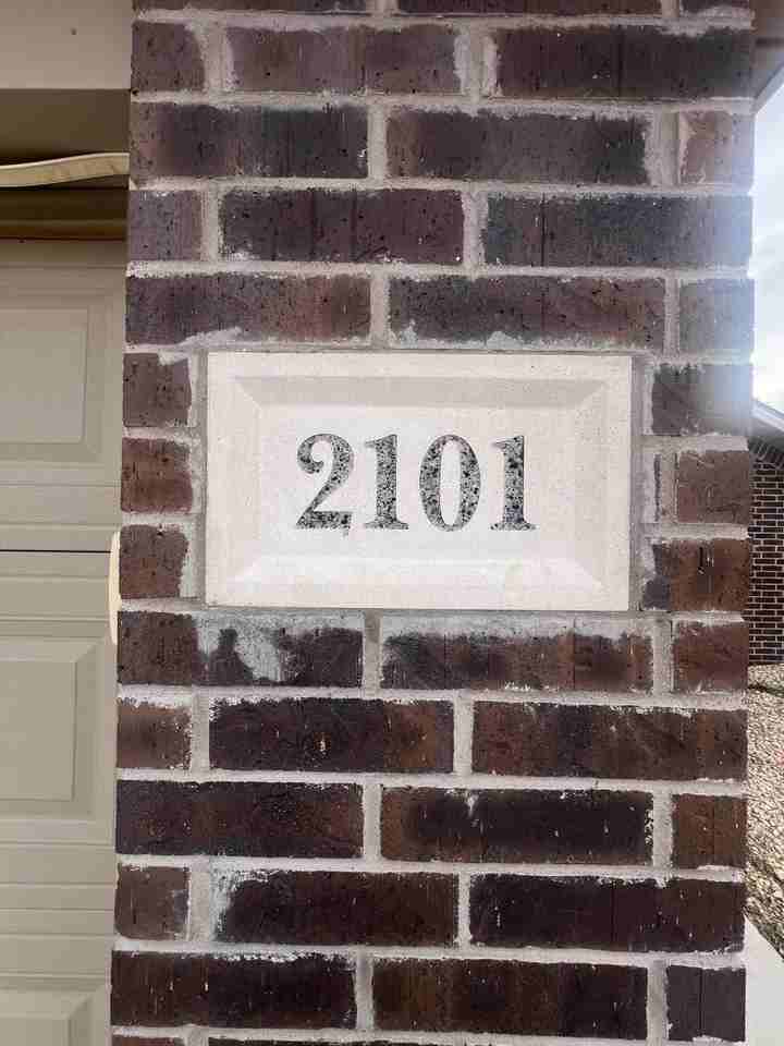 2101 Kirksey Ave - Photo 3 of 23