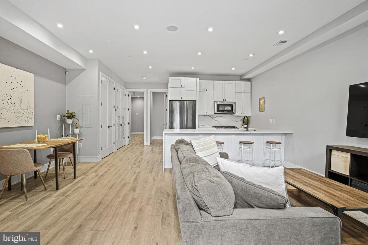 725 Euclid St Nw - Photo 4 of 28