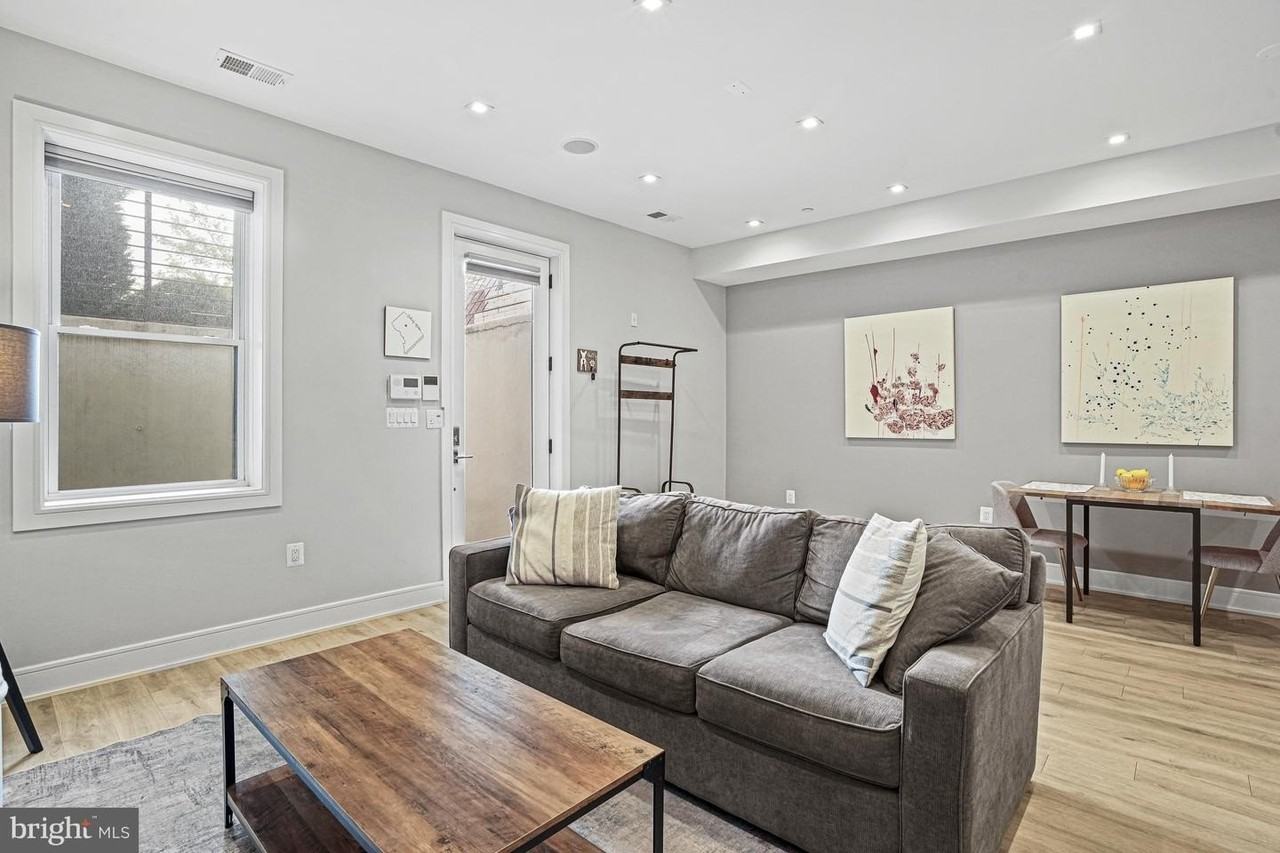 725 Euclid St Nw - Photo 7 of 28