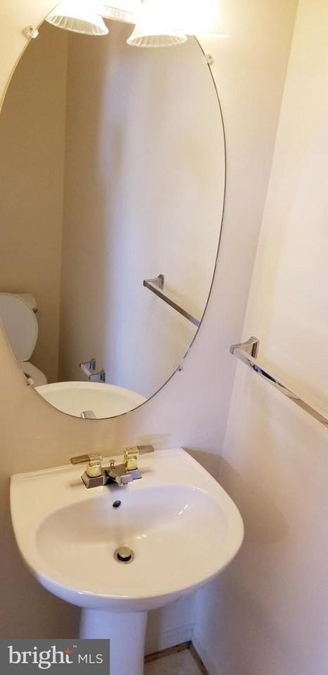 464 Winding Rose Dr - Photo 5 of 46