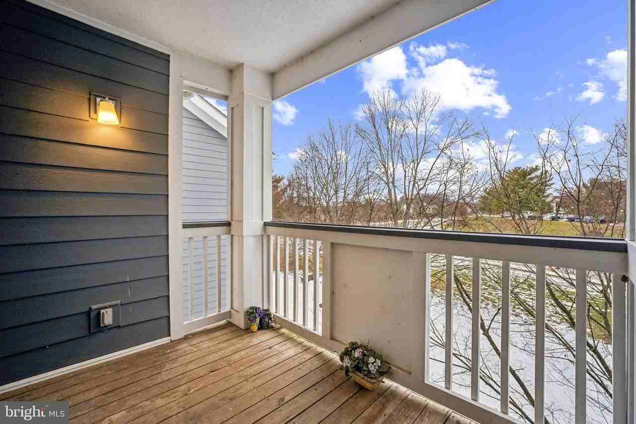 20281 Beechwood Ter - Photo 7 of 14