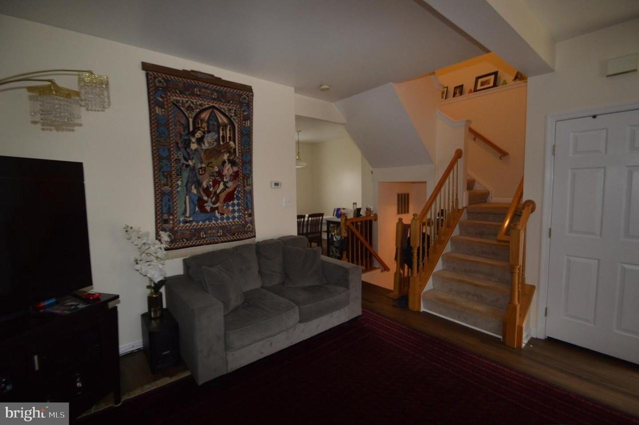 25445 Morse Dr - Photo 4 of 25