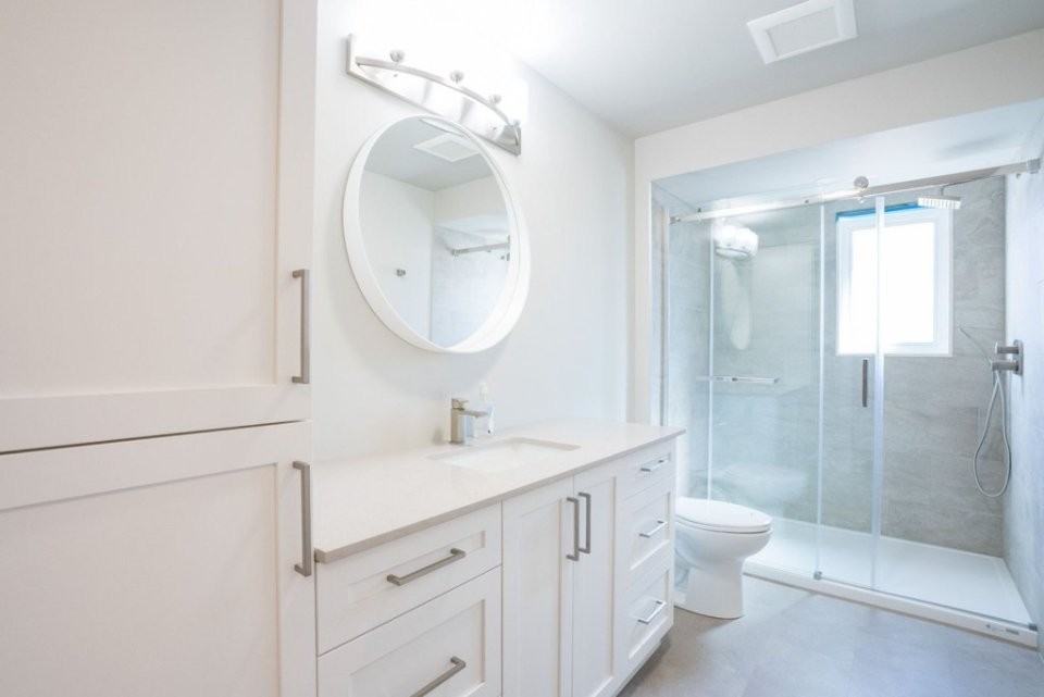 143 Deschamps Ave - Photo 3 of 9