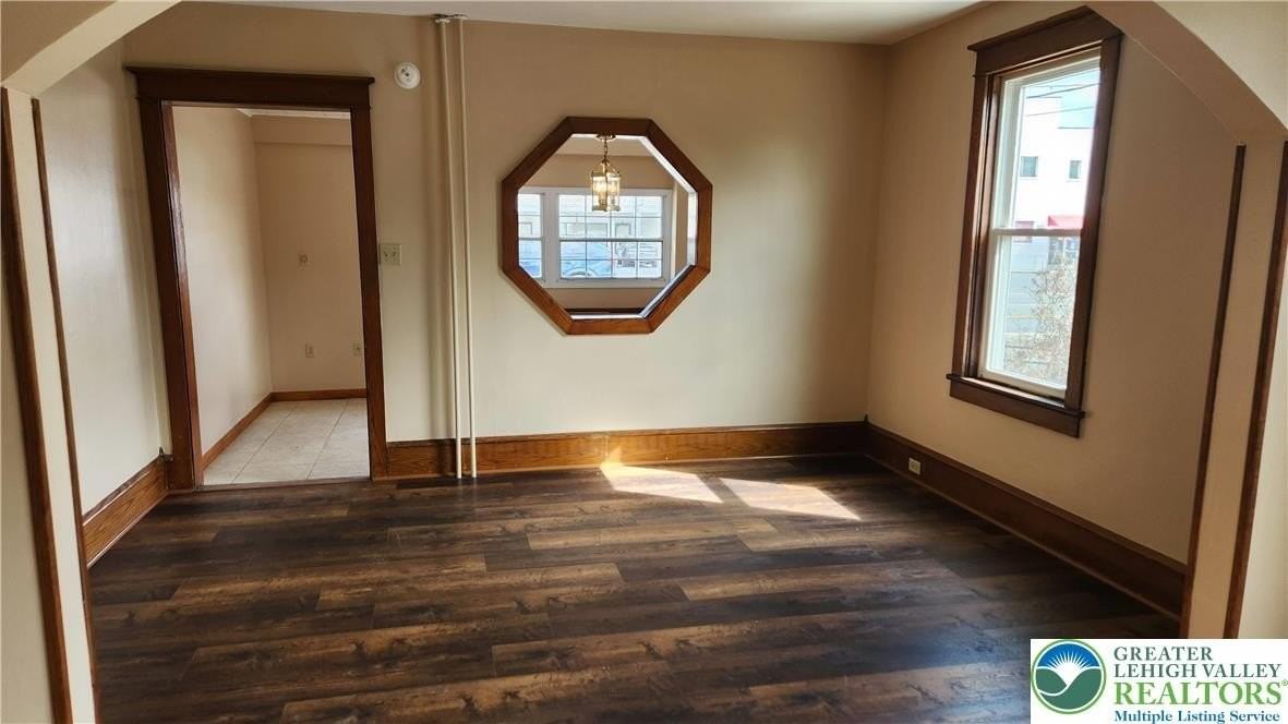 4631 Lehigh Dr - Photo 5 of 18