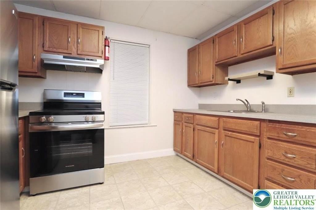 328 Franklin St Unit 2 - Photo 4 of 10