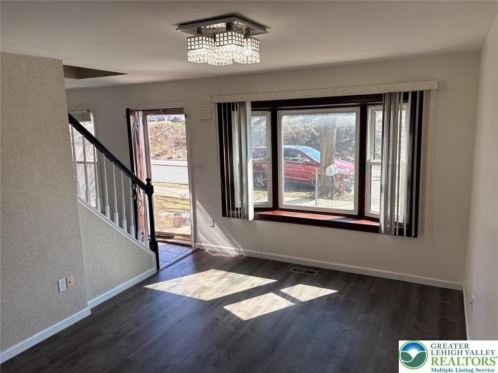 401 N Filbert St - Photo 2 of 29