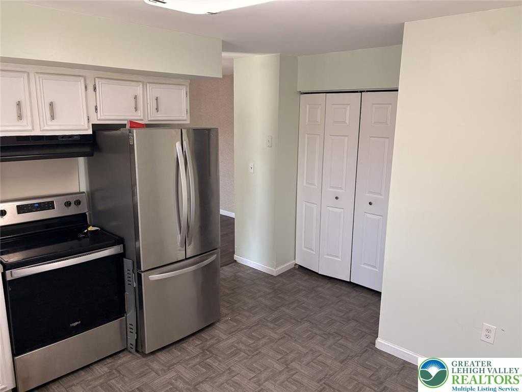 401 N Filbert St - Photo 7 of 29