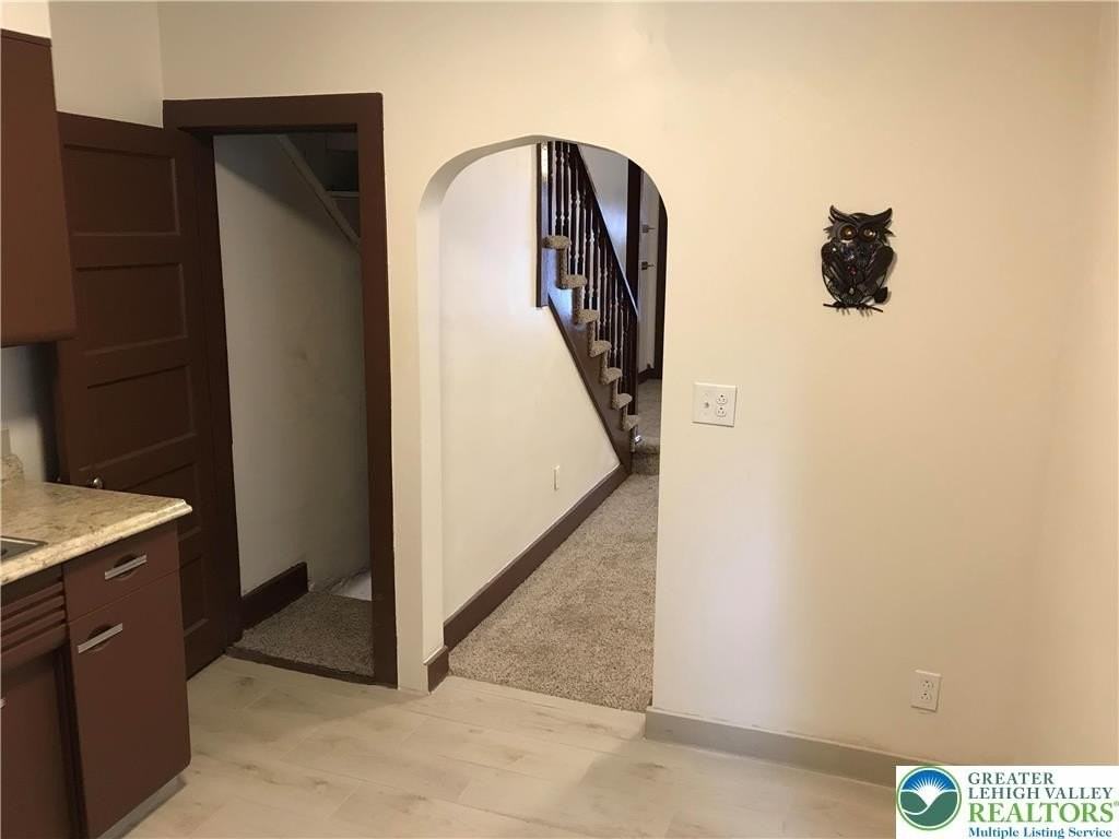 1509 S Albert St - Photo 6 of 18