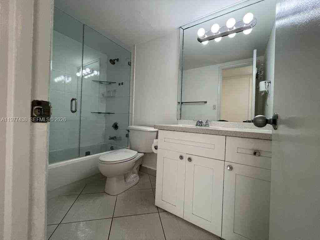 1455 N Treasure Dr #4L - Photo 4 of 21