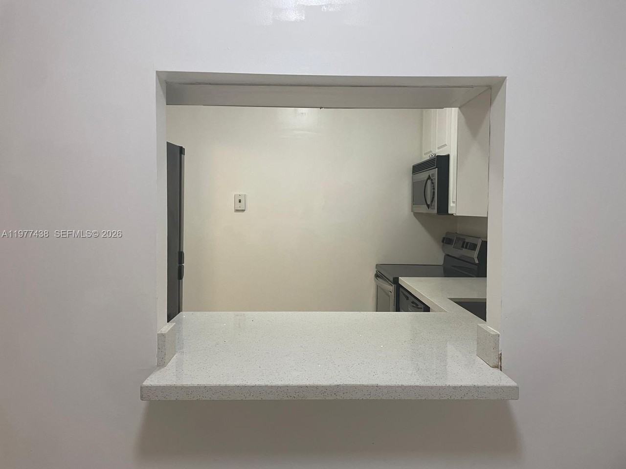 1455 N Treasure Dr #4L - Photo 6 of 21