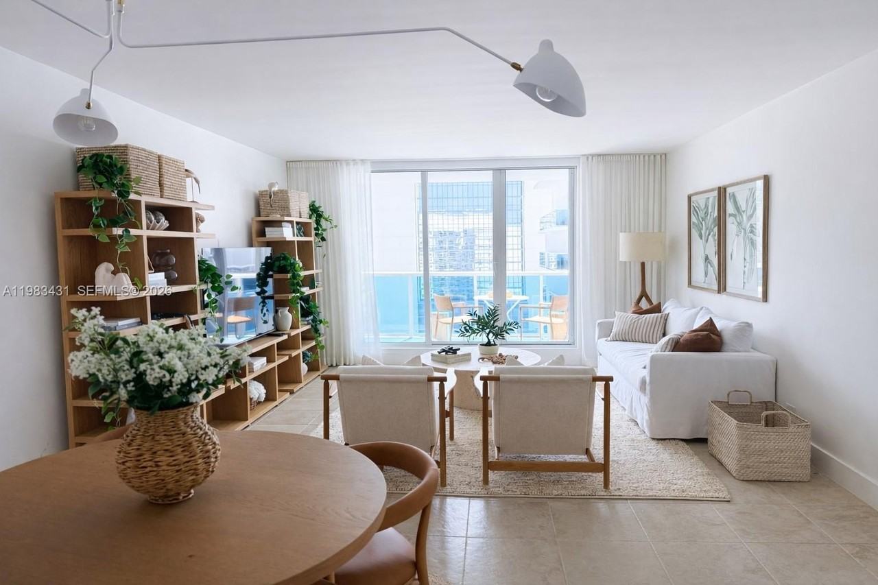 2301 Collins Ave #1501 - Photo 3 of 40