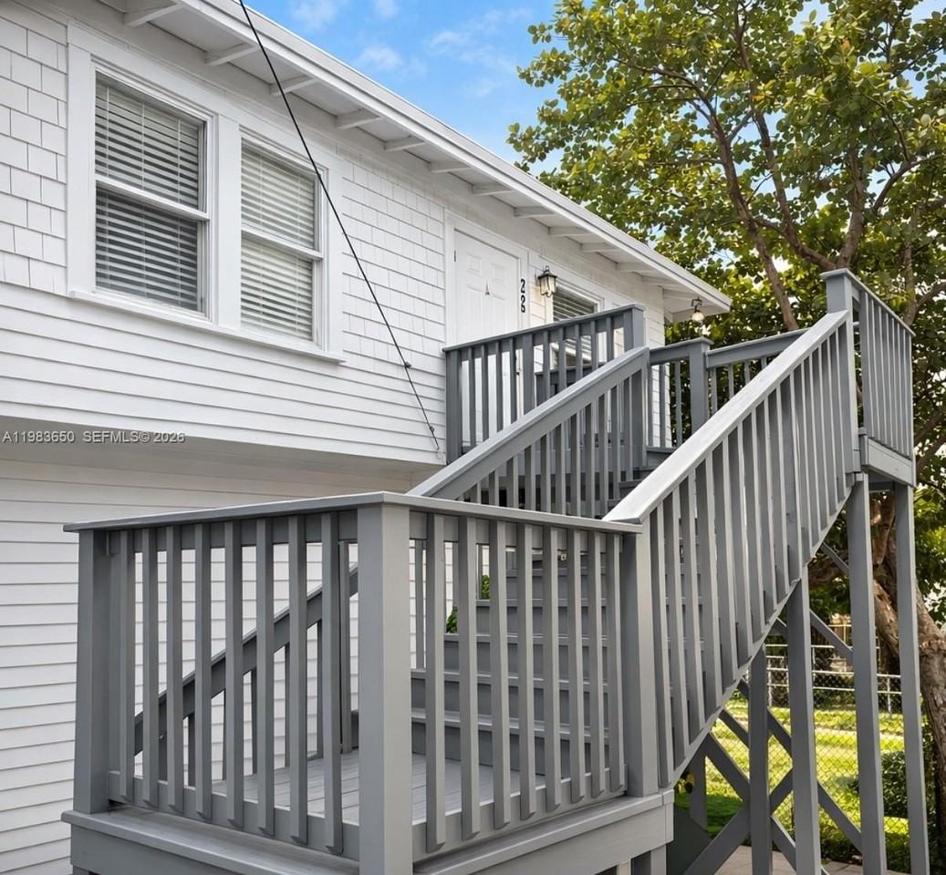 229 Ne 25th St #229 - Photo 6 of 6