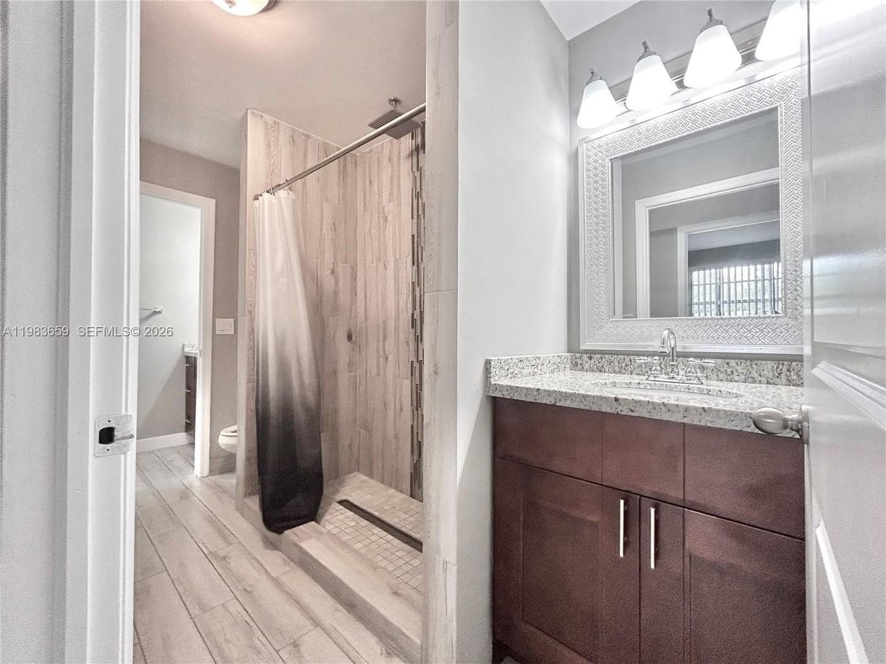 1263 Sw 46th Ave #2109 - Photo 4 of 17