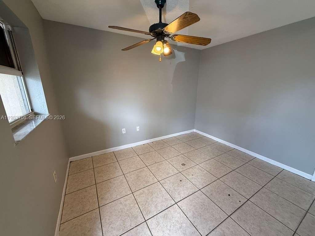 2722 Nw 22nd Ct #2 - Photo 2 of 11