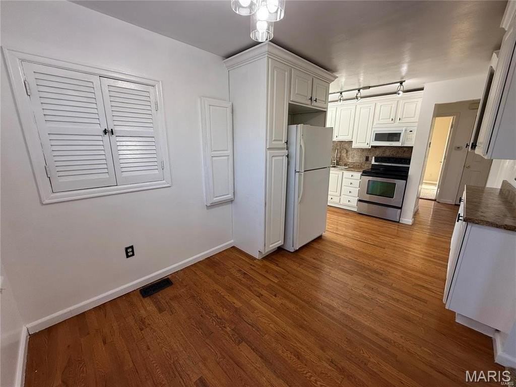 3130 O Hare Dr - Photo 5 of 19