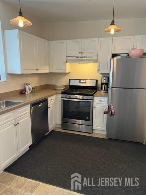 15 Station Pl #A - Photo 5 of 9