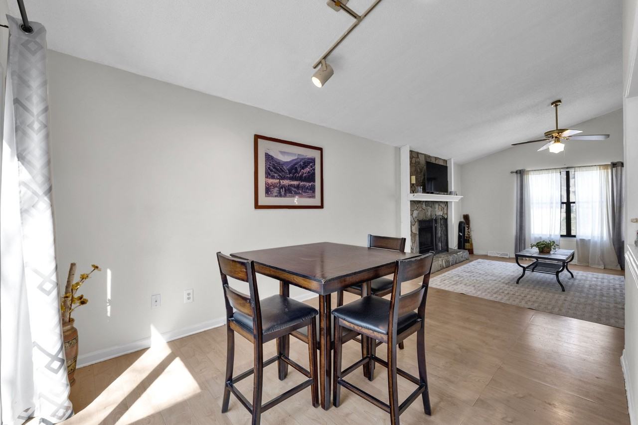 6530 Thamesmead Ln #1 - Photo 6 of 28